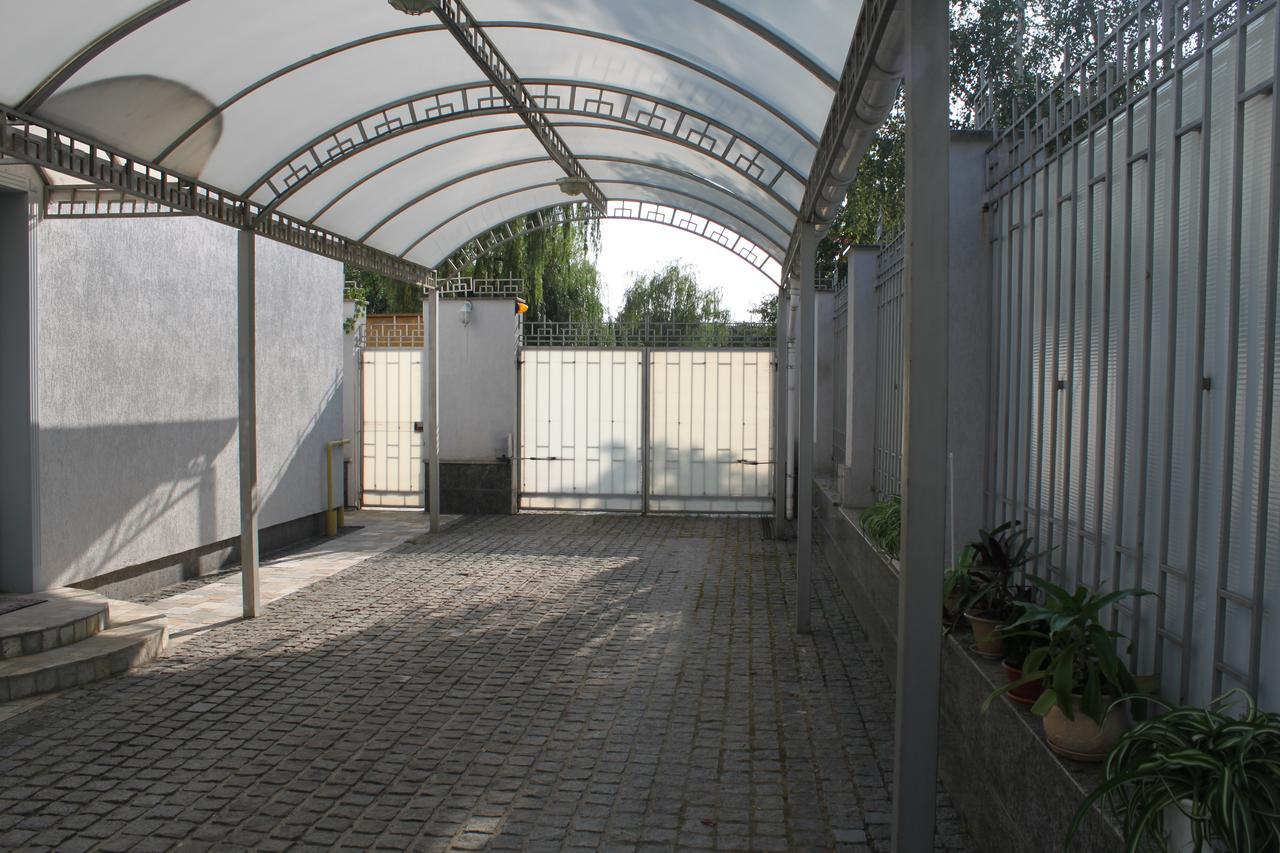 Bortnichi House Kyiv Exterior foto